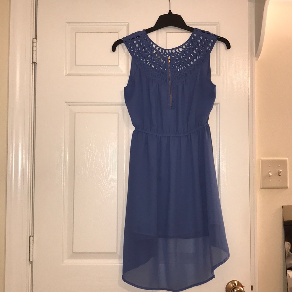 Dress - Picture 2 of 2
